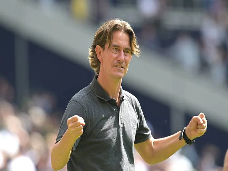 弗兰克:目前不会买过亿球员,成功是靠时间和流程一步步建立